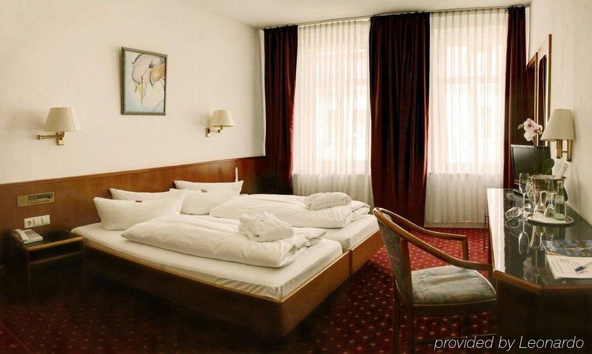Hotel Astoria Leipzig Rum bild